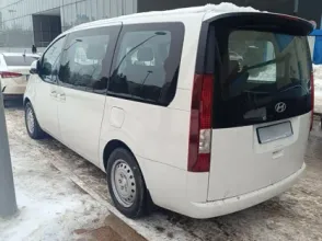фото Hyundai Staria 2024 года с пробегом за 20500000 тенге в undefined - фото 2