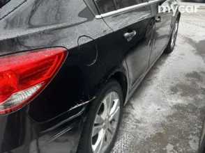 фото Chevrolet Cruze 2013 года с пробегом за 4300000 тенге в undefined - фото 4