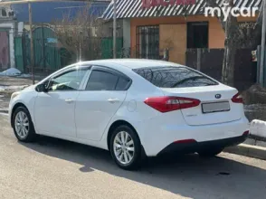 фото Kia Cerato 2014 года с пробегом за 6500000 тенге в undefined - фото 4