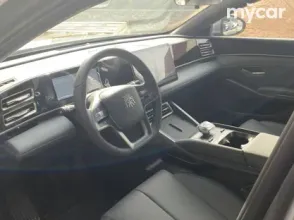 фото BYD Qin 2025 года с пробегом за 10000000 тенге в undefined - фото 2