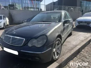 фото Mercedes-Benz C-Класс 2002 года с пробегом за 2600000 тенге в undefined - фото 2
