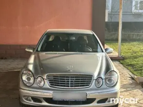 фото Mercedes-Benz E-Класс 2003 года с пробегом за 4500000 тенге в undefined - фото 1