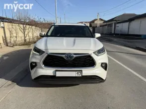 фото Toyota Highlander 2022 года с пробегом за 25500000 тенге в undefined - фото 1