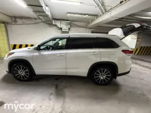 фото Toyota Highlander 2019 года с пробегом за 22599999 тенге в undefined - фото 3
