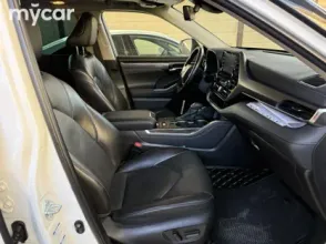 фото Toyota Highlander 2022 года с пробегом за 25500000 тенге в undefined - фото 3
