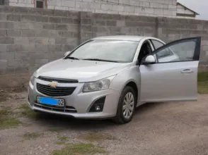 фото Chevrolet Cruze 2015 года с пробегом за 4200000 тенге в undefined - фото 1