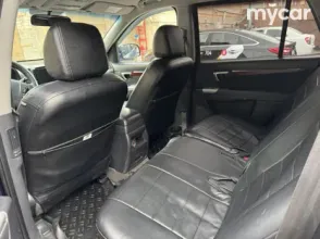 фото Hyundai Santa Fe 2008 года с пробегом за 6000000 тенге в undefined - фото 4
