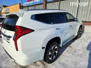 фото Mitsubishi Montero Sport 2025 года с пробегом за 24500000 тенге в undefined - фото 2