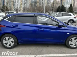 фото Hyundai i20 2023 года с пробегом за 7000000 тенге в undefined - фото 3