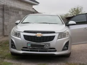 фото Chevrolet Cruze 2015 года с пробегом за 4200000 тенге в undefined - фото 2