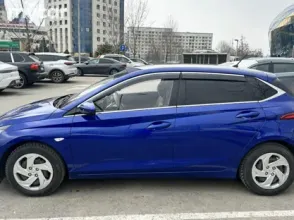 фото Hyundai i20 2023 года с пробегом за 7000000 тенге в undefined - фото 2