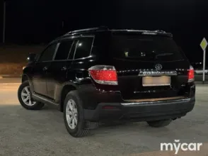 фото Toyota Highlander 2012 года с пробегом за 12500000 тенге в undefined - фото 3