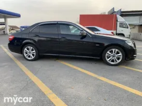 фото Mercedes-Benz E-Класс 2011 года с пробегом за 7200000 тенге в undefined - фото 2