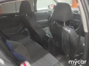 фото Volkswagen Golf 2009 года с пробегом за 4300000 тенге в undefined - фото 2