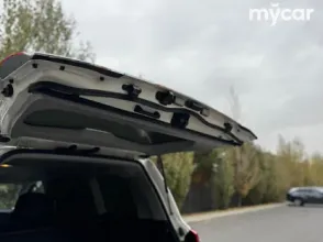 фото Toyota Land Cruiser 2018 года с пробегом за 35000000 тенге в undefined - фото 4