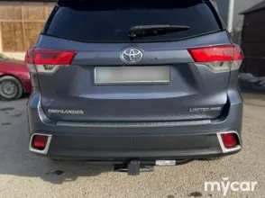 фото Toyota Highlander 2019 года с пробегом за 18000000 тенге в undefined - фото 2
