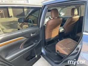 фото Toyota Highlander 2019 года с пробегом за 18000000 тенге в undefined - фото 3
