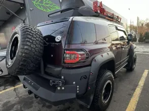 фото Toyota FJ Cruiser 2006 года с пробегом за 13000000 тенге в undefined - фото 4