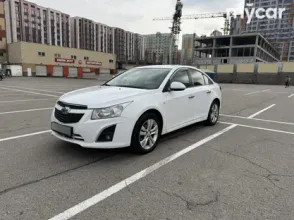 фото Chevrolet Cruze 2013 года с пробегом за 4400000 тенге в undefined - фото 2