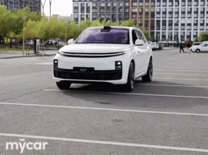 фото LiXiang L7 2025 года с пробегом за 31200000 тенге в undefined - фото 3