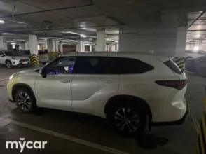 фото Toyota Highlander 2020 года с пробегом за 24500000 тенге в undefined - фото 2