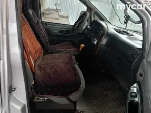 фото Hyundai Starex 2007 года с пробегом за 4100000 тенге в undefined - фото 4