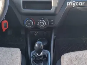 фото Kia Rio 2013 года с пробегом за 4200000 тенге в undefined - фото 4