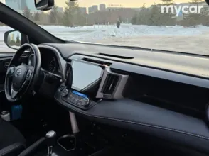 фото Toyota RAV4 2016 года с пробегом за 10800000 тенге в undefined - фото 2