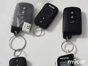 фото Toyota RAV4 2016 года с пробегом за 10800000 тенге в undefined - фото 2