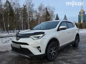 фото Toyota RAV4 2016 года с пробегом за 10800000 тенге в undefined - фото 3