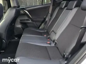 фото Toyota RAV4 2016 года с пробегом за 10800000 тенге в undefined - фото 4
