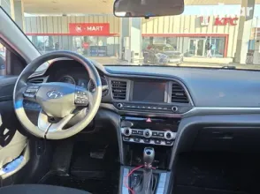фото Hyundai Elantra 2019 года с пробегом за 7850000 тенге в undefined - фото 2