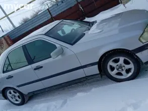 фото Mercedes-Benz C-Класс 1995 года с пробегом за 2000000 тенге в undefined - фото 2