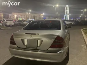 фото Mercedes-Benz E-Класс 2003 года с пробегом за 6500000 тенге в undefined - фото 2