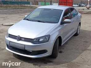 фото Volkswagen Polo 2013 года с пробегом за 3600000 тенге в undefined - фото 2