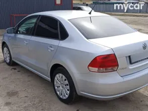 фото Volkswagen Polo 2013 года с пробегом за 3600000 тенге в undefined - фото 3