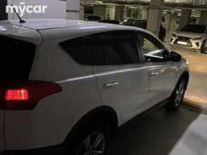 фото Toyota RAV4 2014 года с пробегом за 9700000 тенге в undefined - фото 3