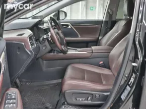 фото Lexus RX 2021 года с пробегом за 27390000 тенге в undefined - фото 2