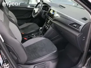 фото Volkswagen Taos 2021 года с пробегом за 11300000 тенге в undefined - фото 3