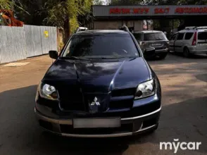 фото Mitsubishi Outlander 2004 года с пробегом за 3800000 тенге в undefined - фото 1