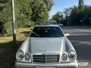 фото Mercedes-Benz E-Класс 1997 года с пробегом за 4500000 тенге в undefined - фото 1
