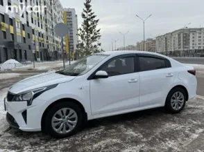 фото Kia Rio 2021 года с пробегом за 5900000 тенге в undefined - фото 4