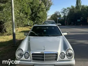 фото Mercedes-Benz E-Класс 1997 года с пробегом за 4500000 тенге в undefined - фото 4