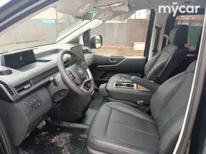 фото Hyundai Staria 2024 года с пробегом за 25000000 тенге в undefined - фото 3