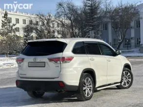 фото Toyota Highlander 2014 года с пробегом за 17000000 тенге в undefined - фото 3