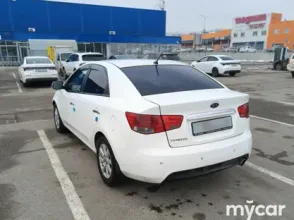 фото Kia Cerato 2012 года с пробегом за 4300000 тенге в undefined - фото 4