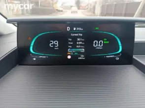 фото Hyundai Staria 2024 года с пробегом за 25000000 тенге в undefined - фото 2