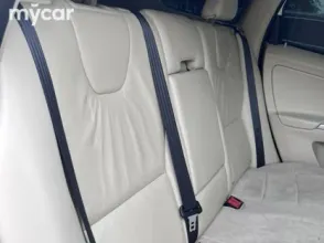 фото Volvo XC60 2010 года с пробегом за 9000000 тенге в undefined - фото 4