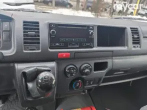 фото Toyota Hiace 2016 года с пробегом за 16000000 тенге в undefined - фото 2