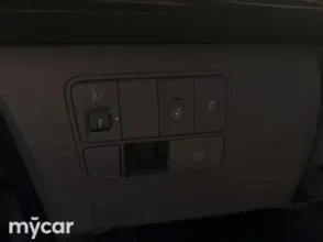 фото Hyundai Staria 2023 года с пробегом за 23000000 тенге в undefined - фото 4